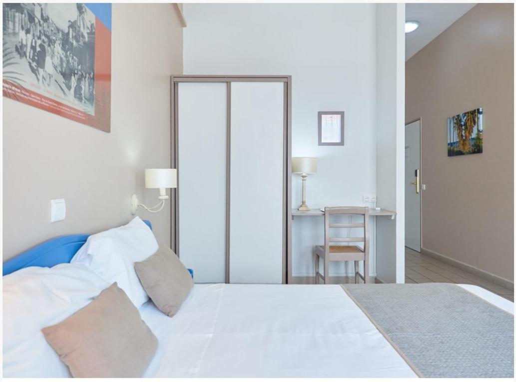 Hotel Austral Saint-Denis Zimmer foto
